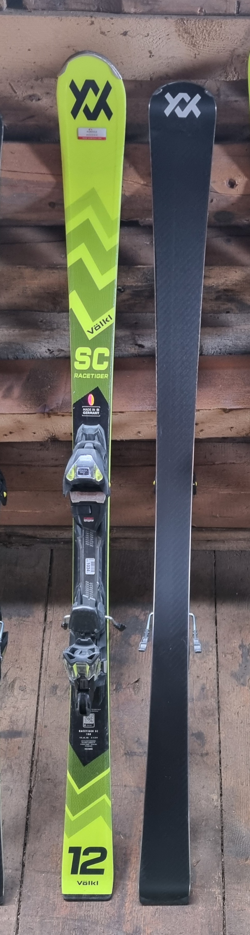 Volkl Racetiger SC 158 24-25